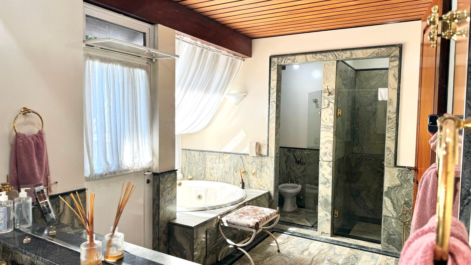 Casa Estilo Europeu no Tamboré 1