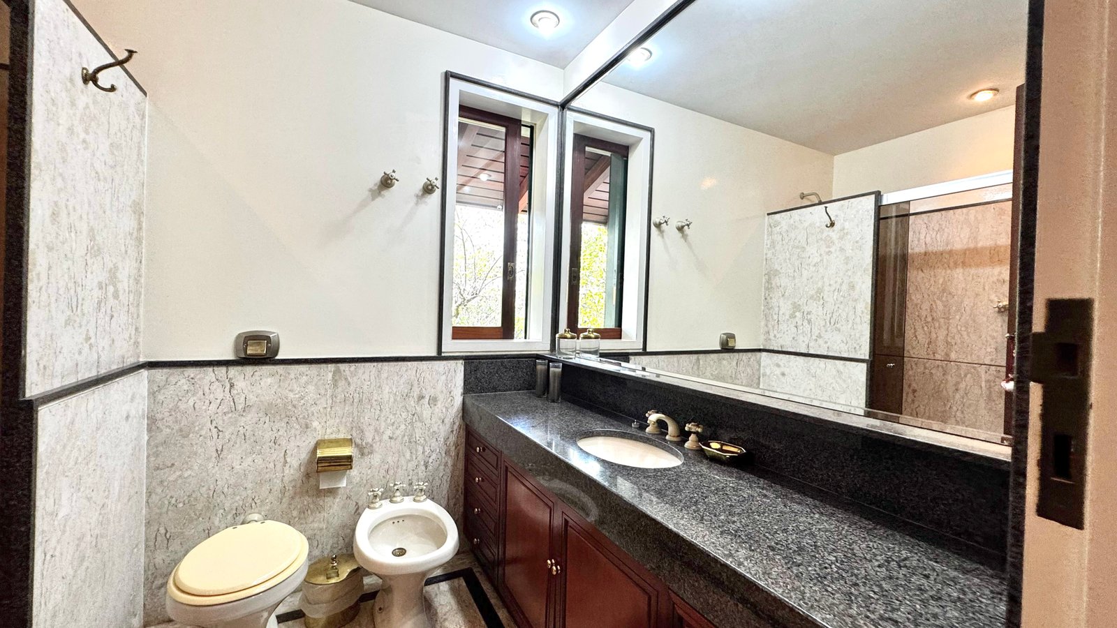 Casa Estilo Europeu no Tamboré 1